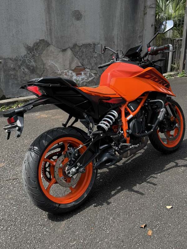 二手KTMR2R390 Duke