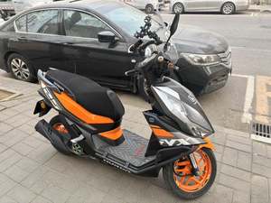 二手五羊本田NX125