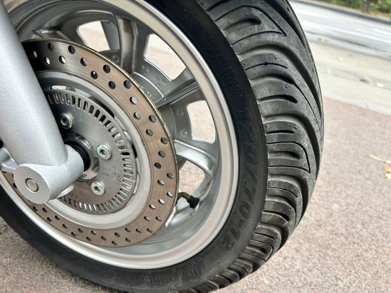 二手维多利亚Sixties 300i