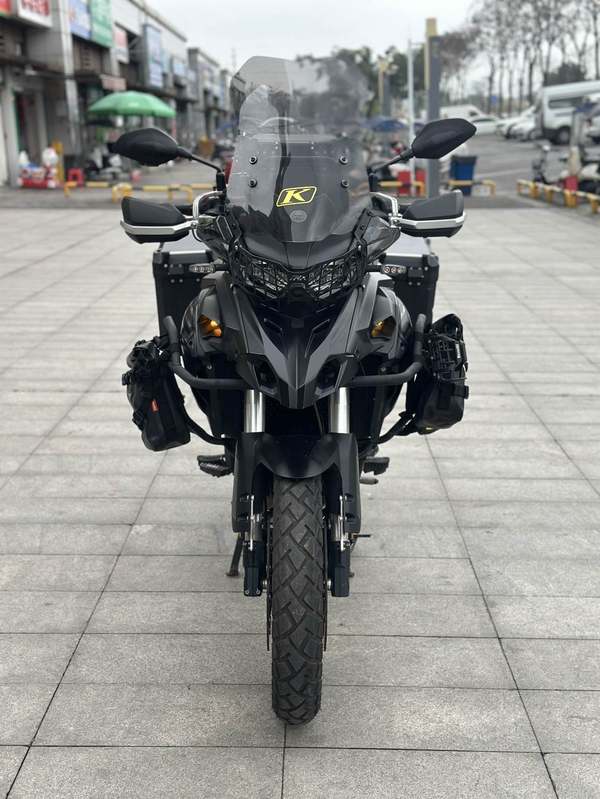 二手贝纳利TRK552