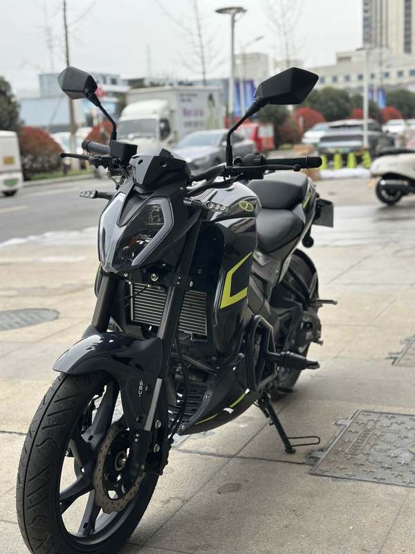 二手贝纳利小迅龙 BN150S