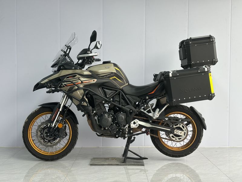 二手贝纳利TRK552