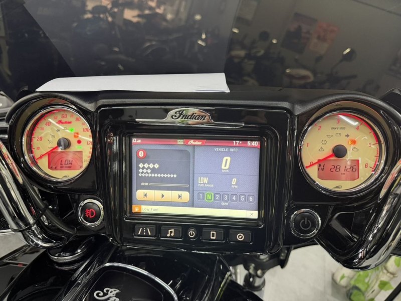 二手印第安首领 Chieftain