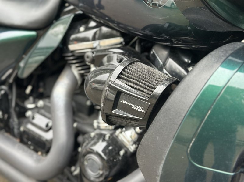 二手哈雷戴维森公路滑翔 Road Glide