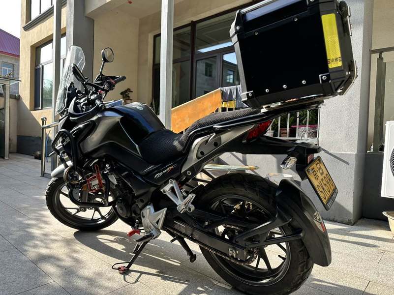 二手五羊本田猛鸷 CB190X