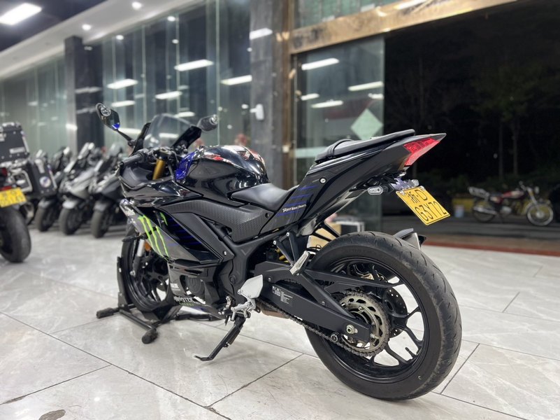 二手雅马哈YZF-R3