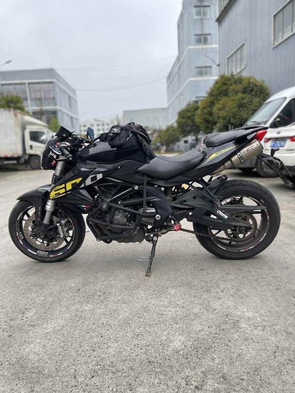 二手贝纳利TNT600i