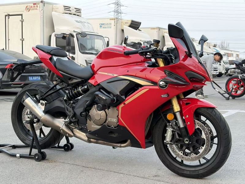 二手QJMOTOR赛600