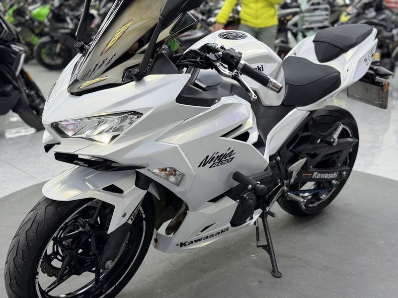 二手川崎Ninja 400