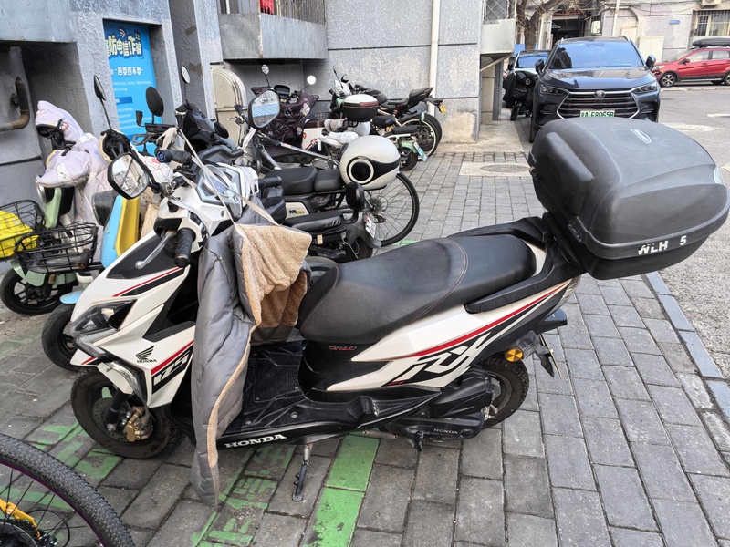 二手新大洲本田裂行 RX125Fi