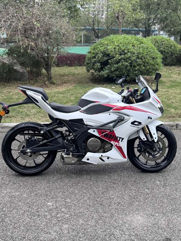 二手QJMOTOR赛250