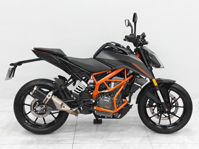二手KTMR2R390 Duke