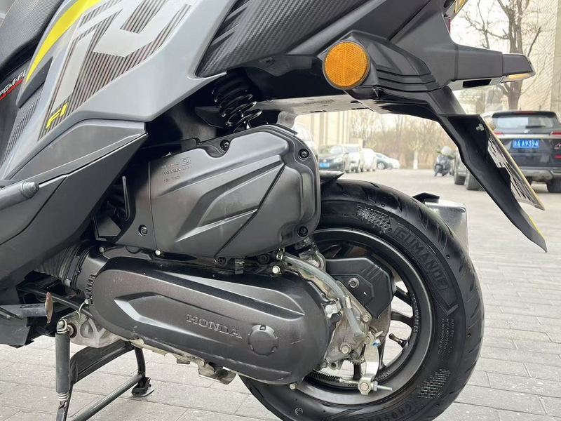 二手新大洲本田裂行 RX125Fi