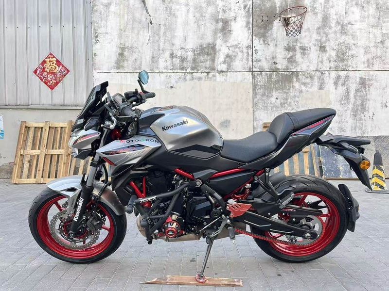 二手川崎Z650