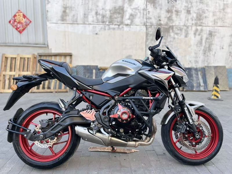 二手川崎Z650