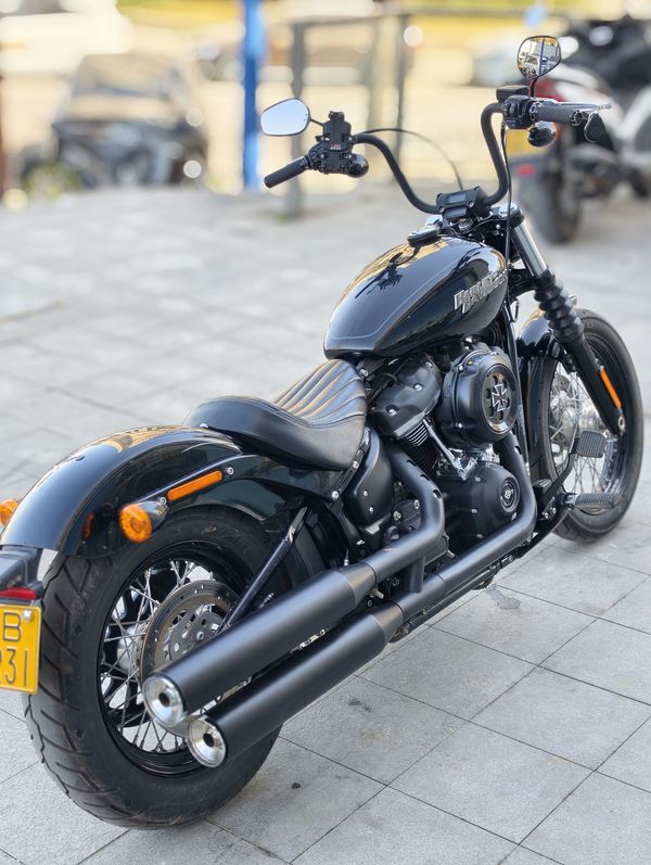 二手哈雷戴维森街霸 Street Bob