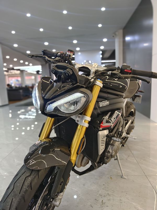 二手凯旋Speed Triple 1200