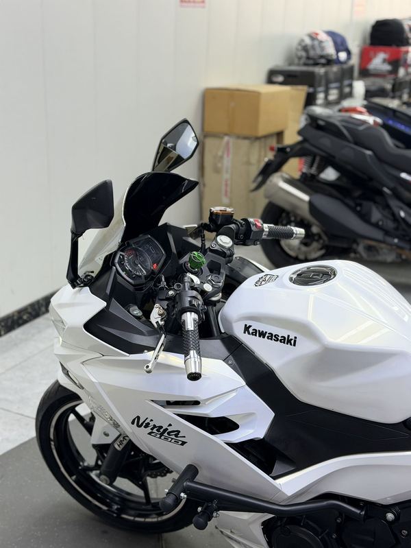 二手川崎Ninja 400