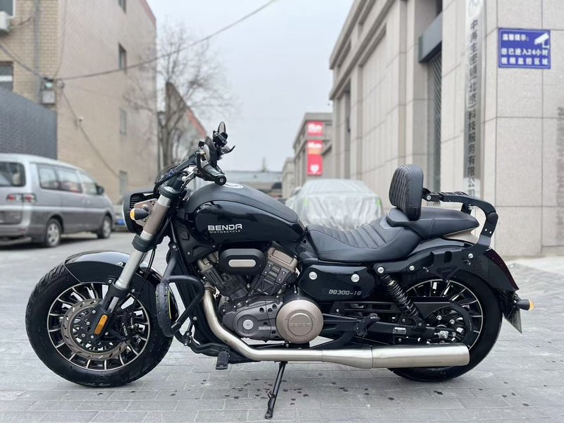 二手奔达Rock300 灰石