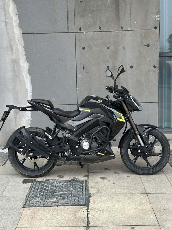 二手贝纳利小迅龙 BN150S