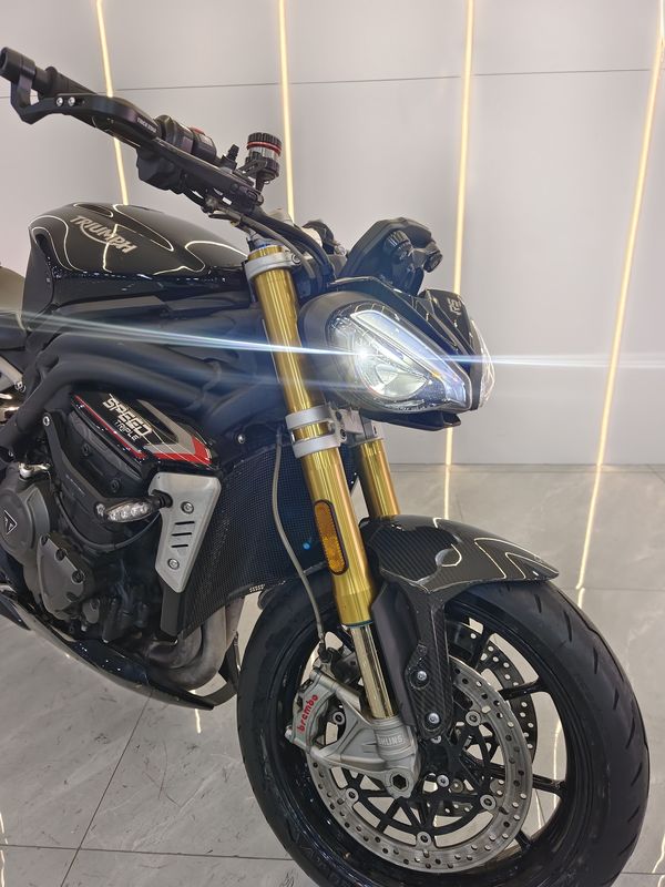 二手凯旋Speed Triple 1200