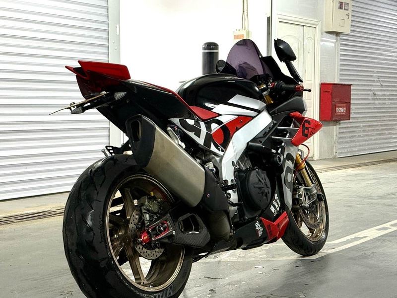 二手阿普利亚RSV4