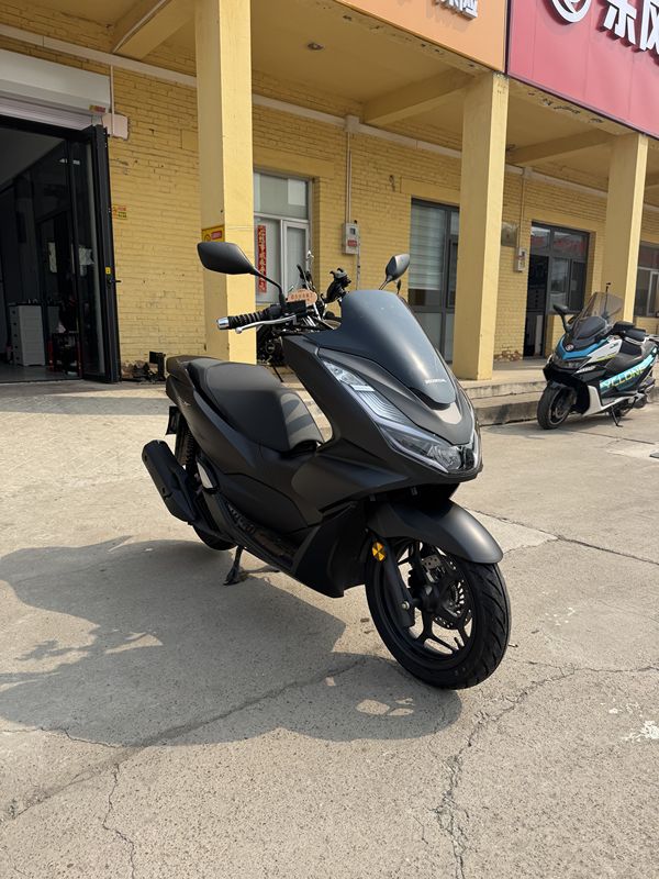 二手五羊本田PCX