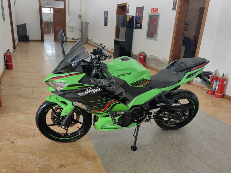 二手川崎Ninja 400