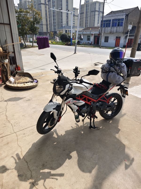 二手贝纳利红宝龙 TNT150i