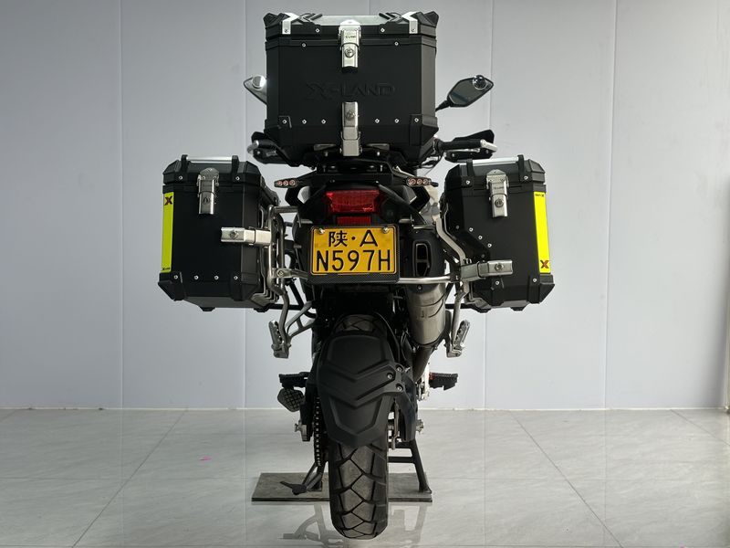 二手贝纳利TRK552