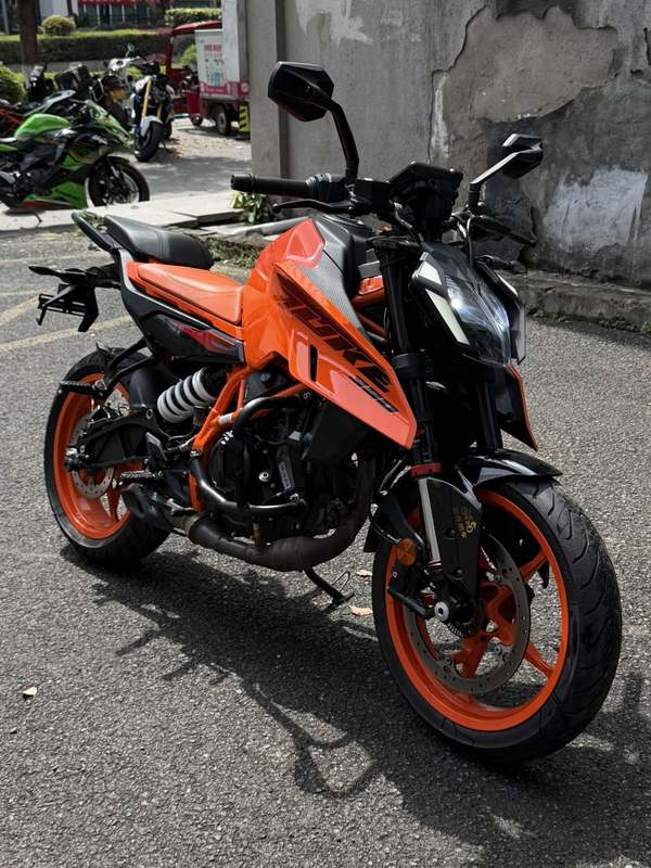 二手KTMR2R390 Duke