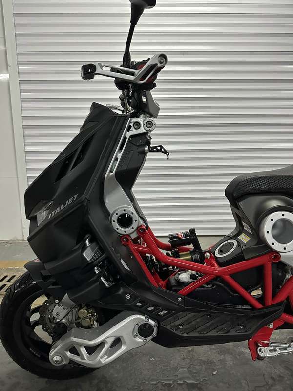 二手意塔杰特Dragster 300