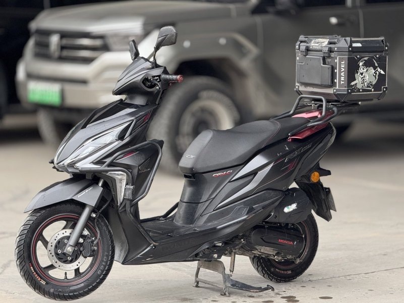 二手新大洲本田裂行 RX125Fi