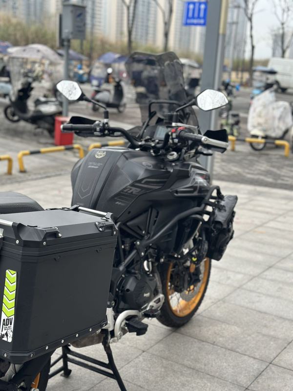 二手贝纳利TRK552