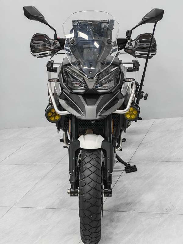 二手高金Hawk1000