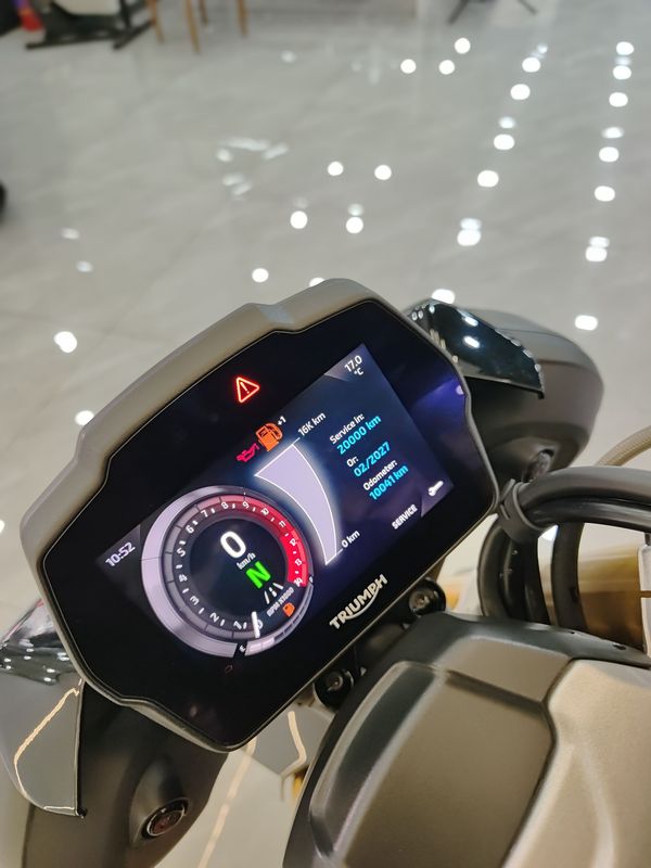 二手凯旋Speed Triple 1200