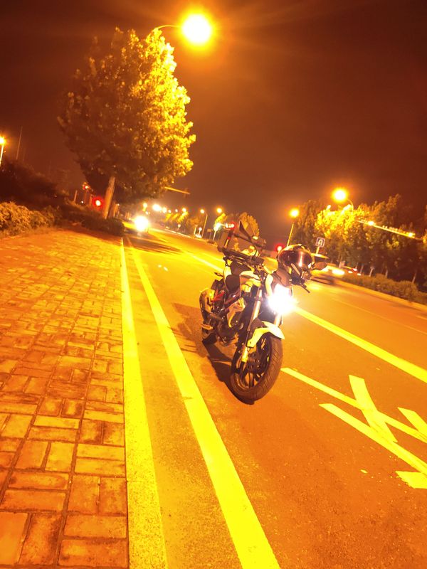 二手贝纳利红宝龙 TNT150i