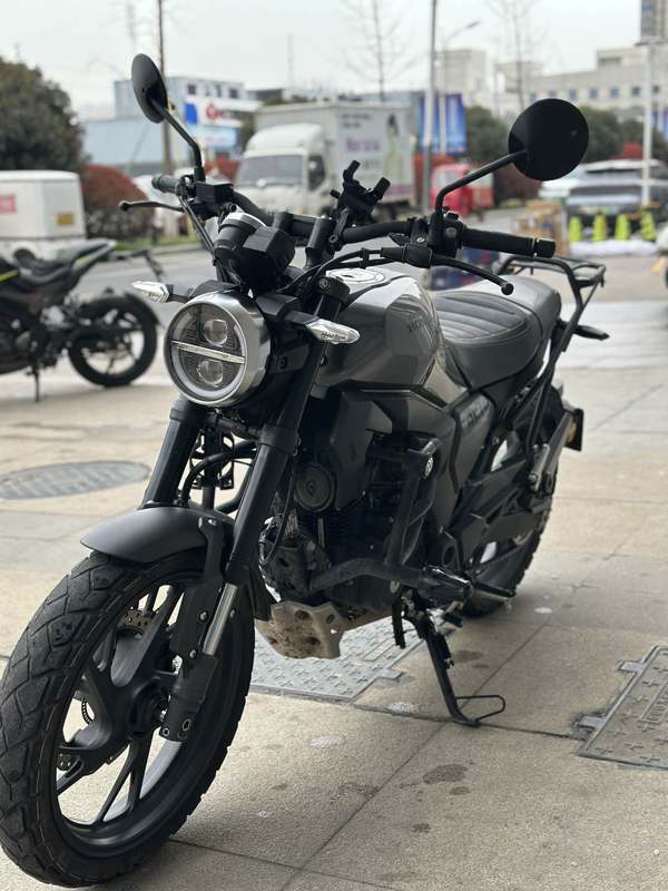 二手新大洲本田CBF190TR