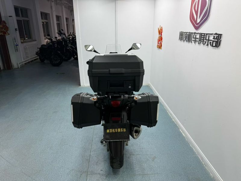 二手豪爵铃木DL250