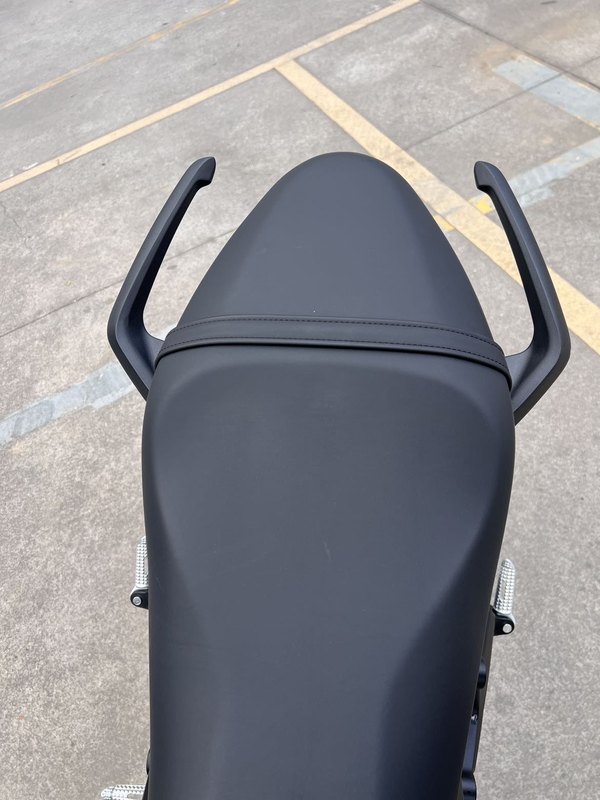 二手凯旋Trident 660