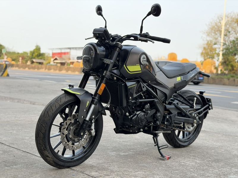 二手贝纳利幼狮 Leoncino 250