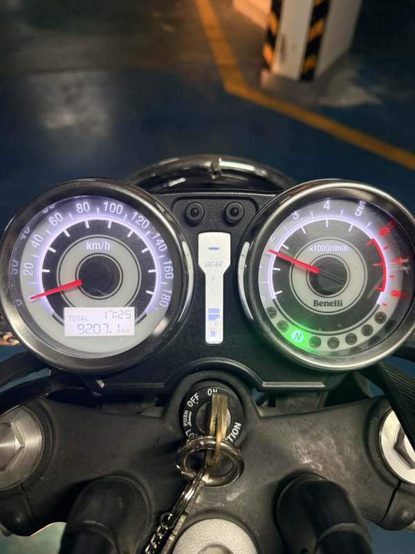 二手贝纳利帝国 imperiale 400