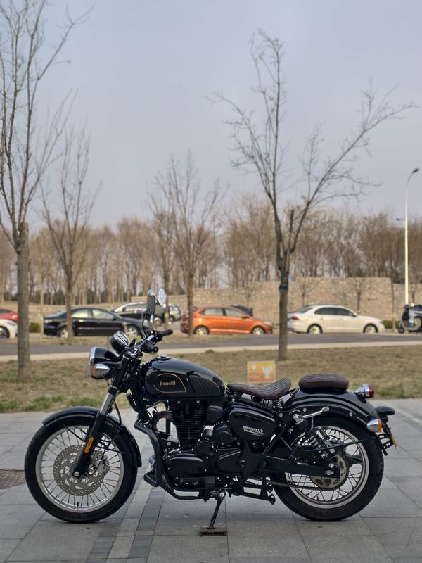 二手贝纳利帝国 imperiale 400