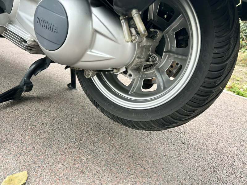 二手维多利亚Sixties 300i