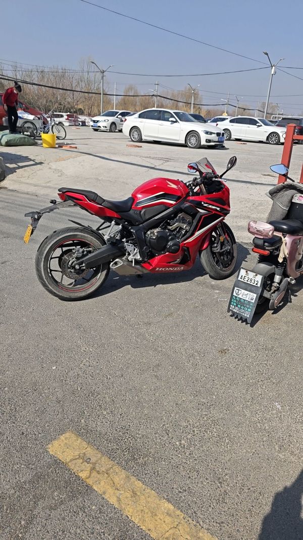二手本田CBR650R
