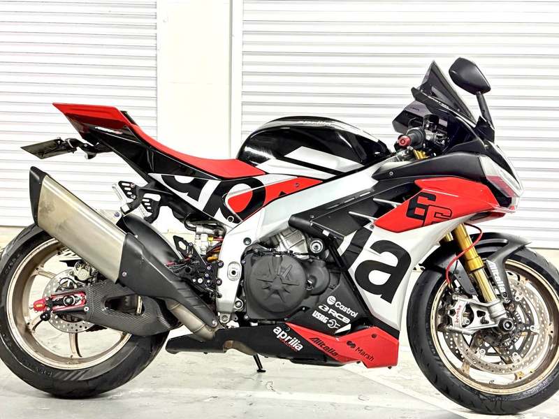 二手阿普利亚RSV4