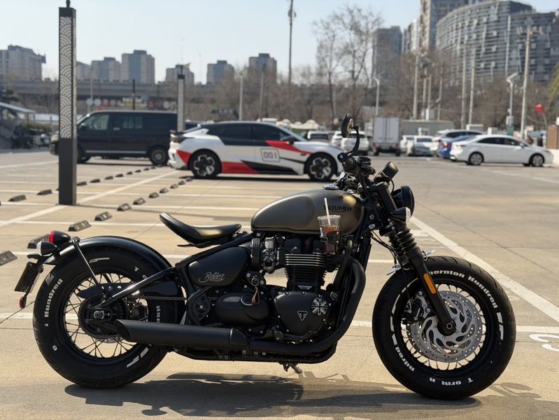二手凯旋Bonneville Bobber