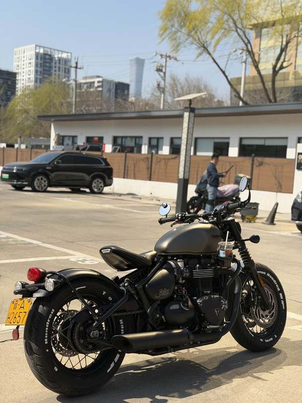 二手凯旋Bonneville Bobber