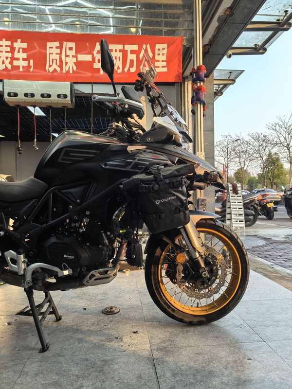 二手贝纳利TRK552