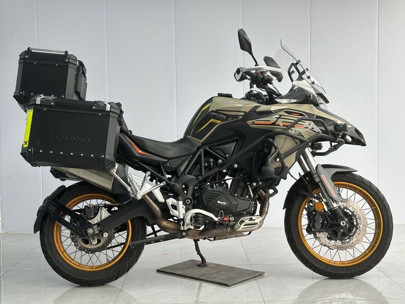 二手贝纳利TRK552